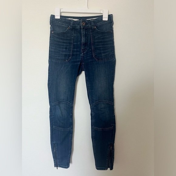 Anthropologie Pilcro High-Rise Moto Denim Leggings - Picture 3 of 16